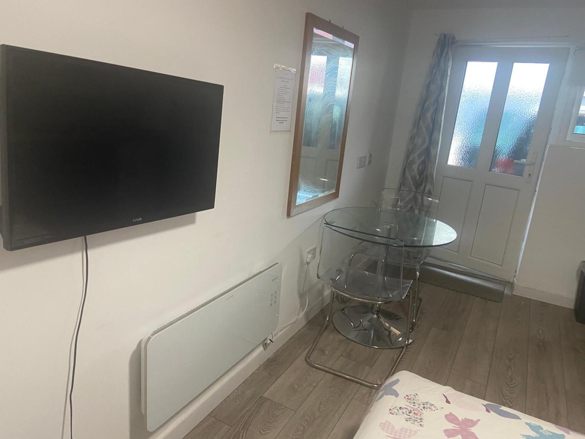 Brand New Studio Apartment With Beautiful Kitchen-Close To Liverpool City Centre Exterior foto