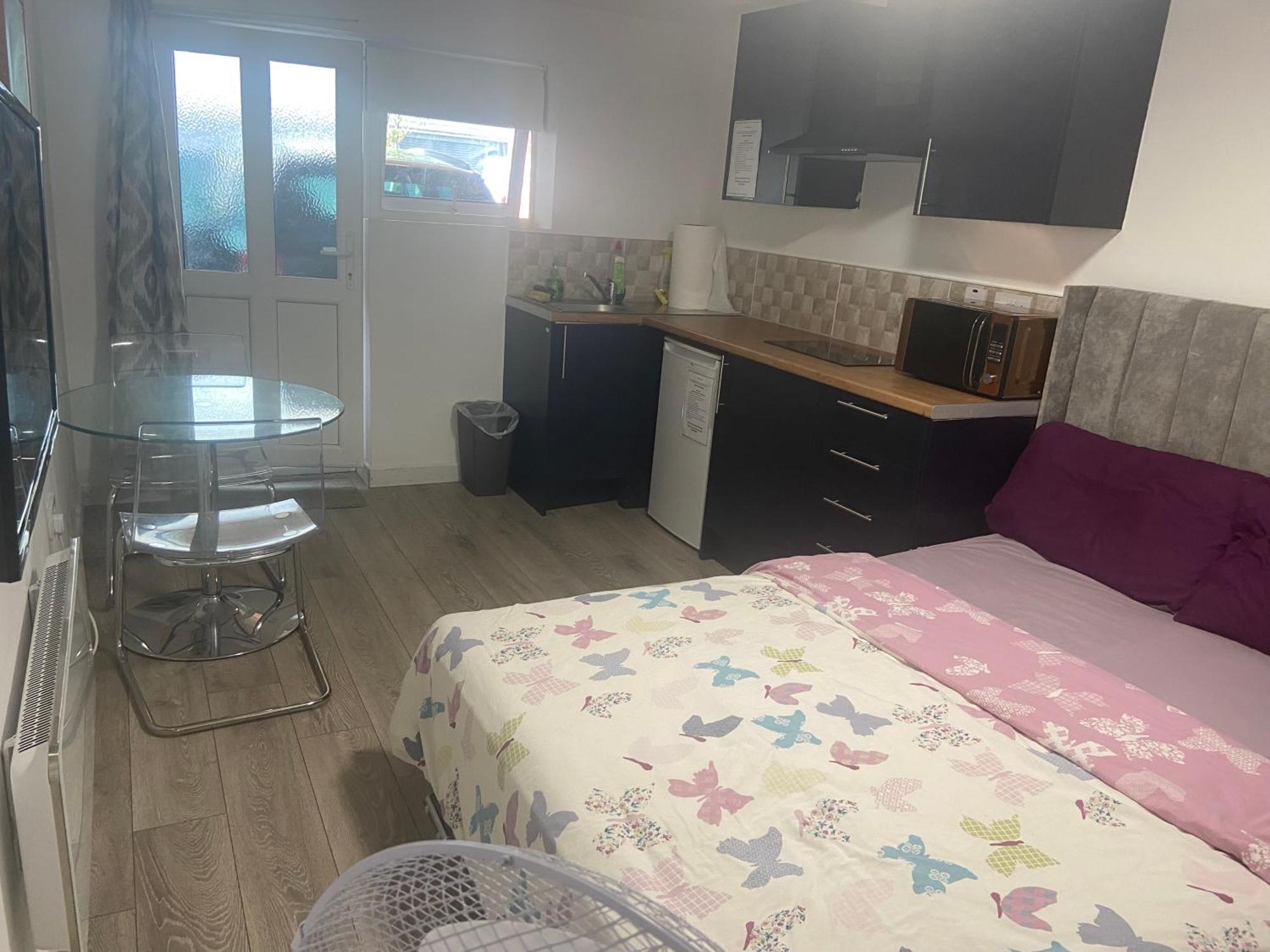 Brand New Studio Apartment With Beautiful Kitchen-Close To Liverpool City Centre Exterior foto